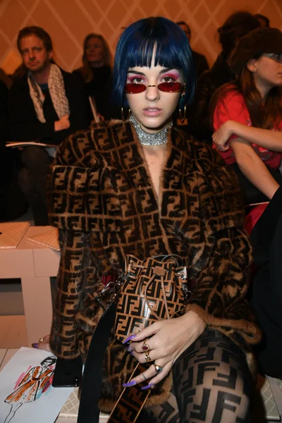 Look 5